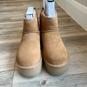 Chestnut UGG Platform Mini